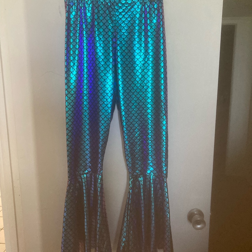 Halloween Costumes Mermaid-Witch & Cape